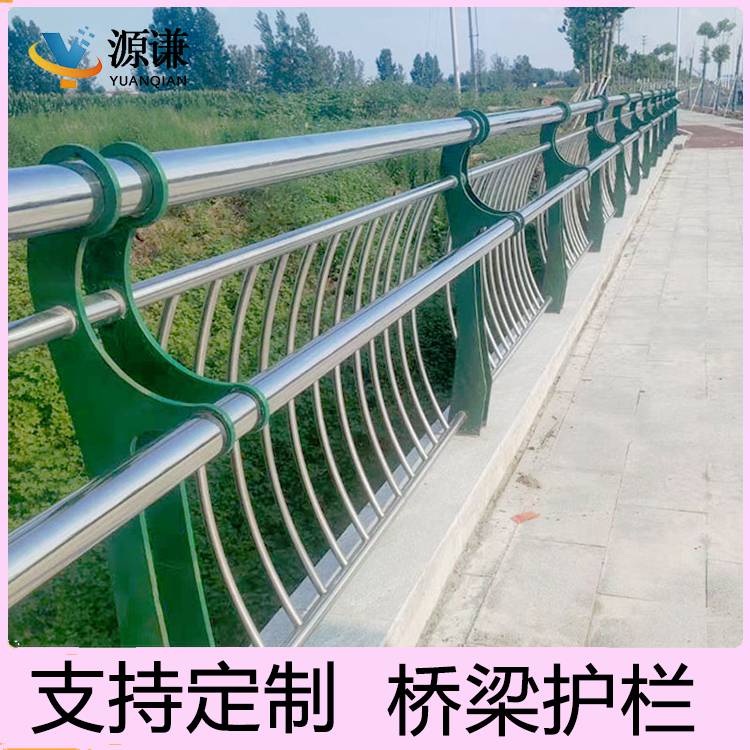 锌钢桥梁防撞护栏不锈钢复合管围栏景区天桥栅栏