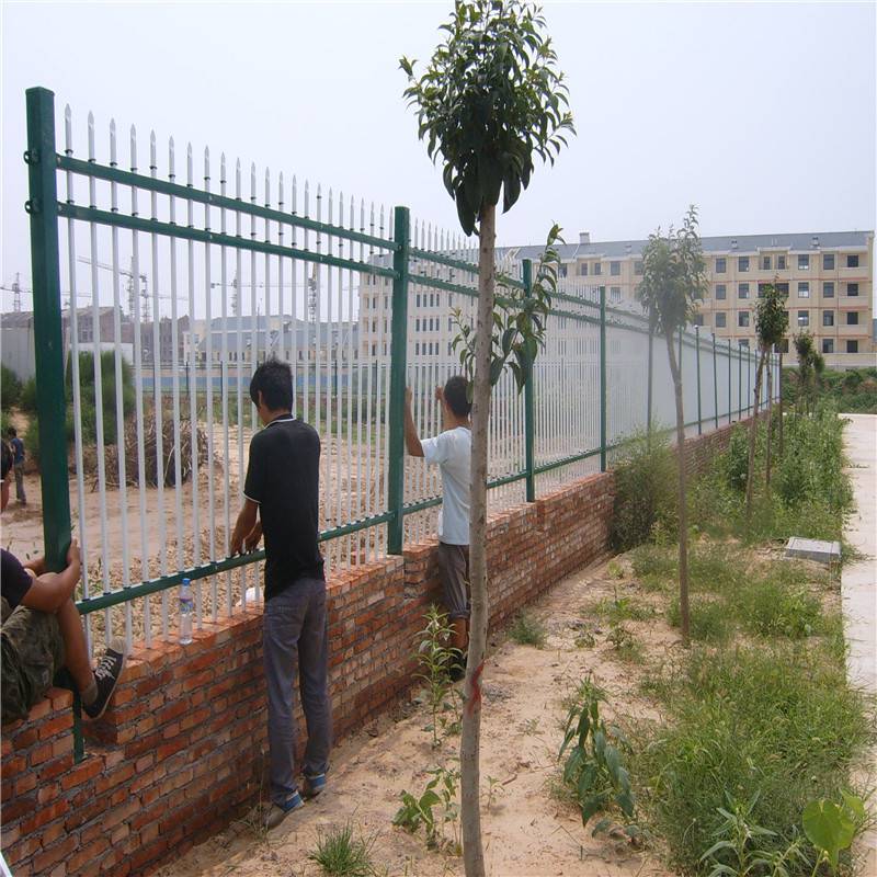 锌钢护栏价格小区隔离栏固腾方管组装护栏