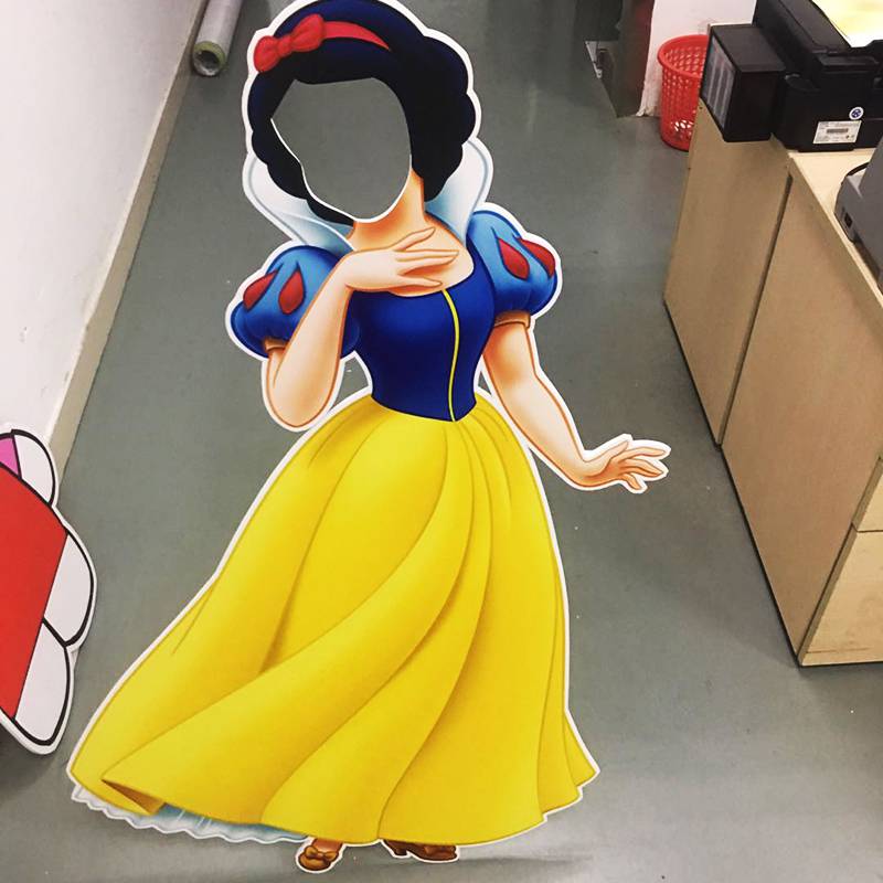 异形卡通kt板脸部镂空拍照kt板定制布吉厂家直销价格优惠