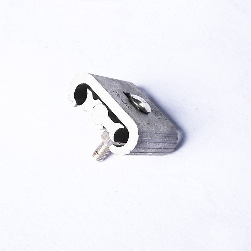 厂家批发供应 通信器材 c型线夹 c型铜线夹 量大从优