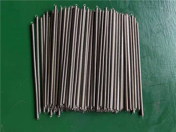 【不锈钢长拉簧多少钱-丽水不锈钢长拉簧-鼎丰弹簧厂(查看)】图片