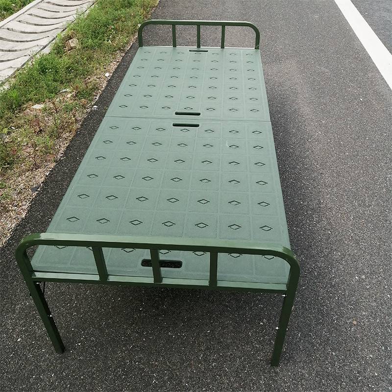 钢塑两折床四折床户外行军床简易折叠床吹塑折叠床军绿色折叠床