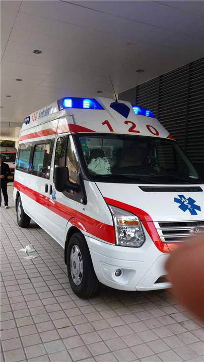 沈阳救护车长途转院收费标准-120医疗护送车-紧急医疗转运