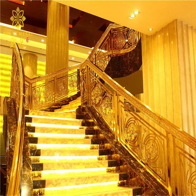 24K金铜铝楼梯扶手栏杆装饰酒店别墅具有现代特色风格