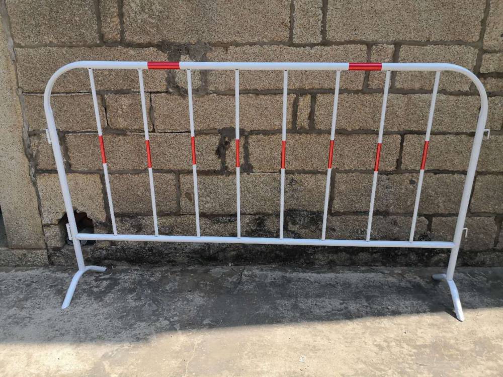 镀锌管铁马护栏道路施工围栏可移动栏杆加工定制