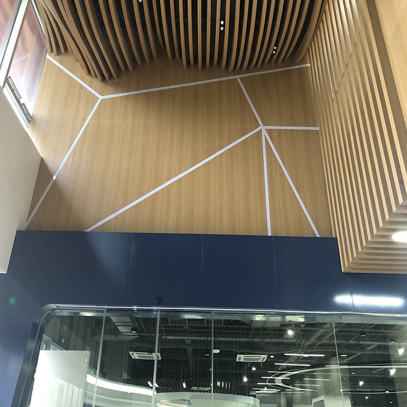 室内吊顶波浪形铝方通铝方通木纹吊顶弧形铝方通厂家