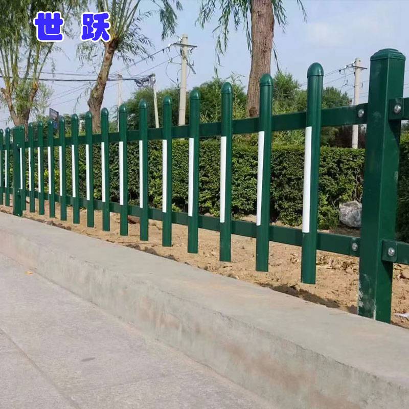 濮阳道路小护栏濮阳道路护栏厂商濮阳锌钢道路护栏生产