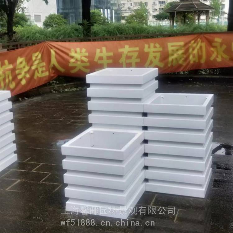 上海PVC花箱、塑木花箱、弧形花箱、上海花箱