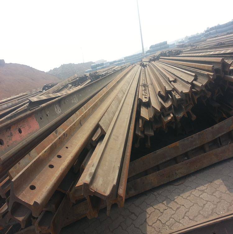 【p60钢轨_云南再用轨服务_云南38kg二手钢轨_价格信息】图片