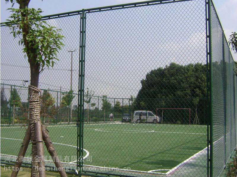 篮球足球训练体育场围 球场围栏 体育场护栏网 浸塑防护网耐磨 网球场隔离防护
