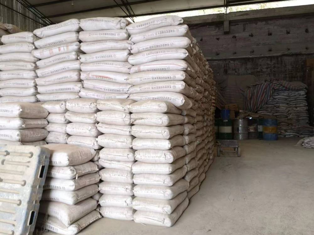 重庆永川水泥减水剂增大流动性混凝土早强剂25kg