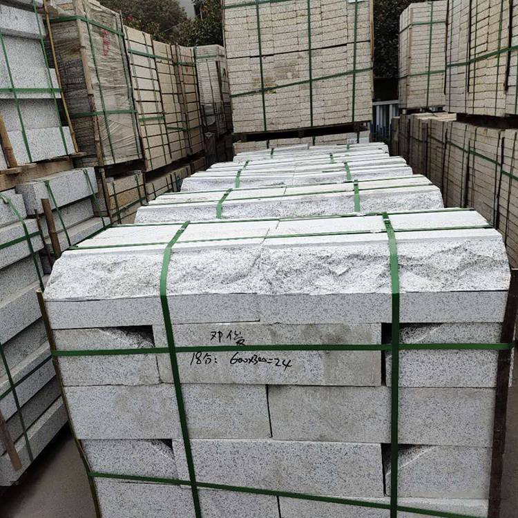 芝麻白建材批發石材廠火燒面芝麻白隨州白麻石毛板山東直供