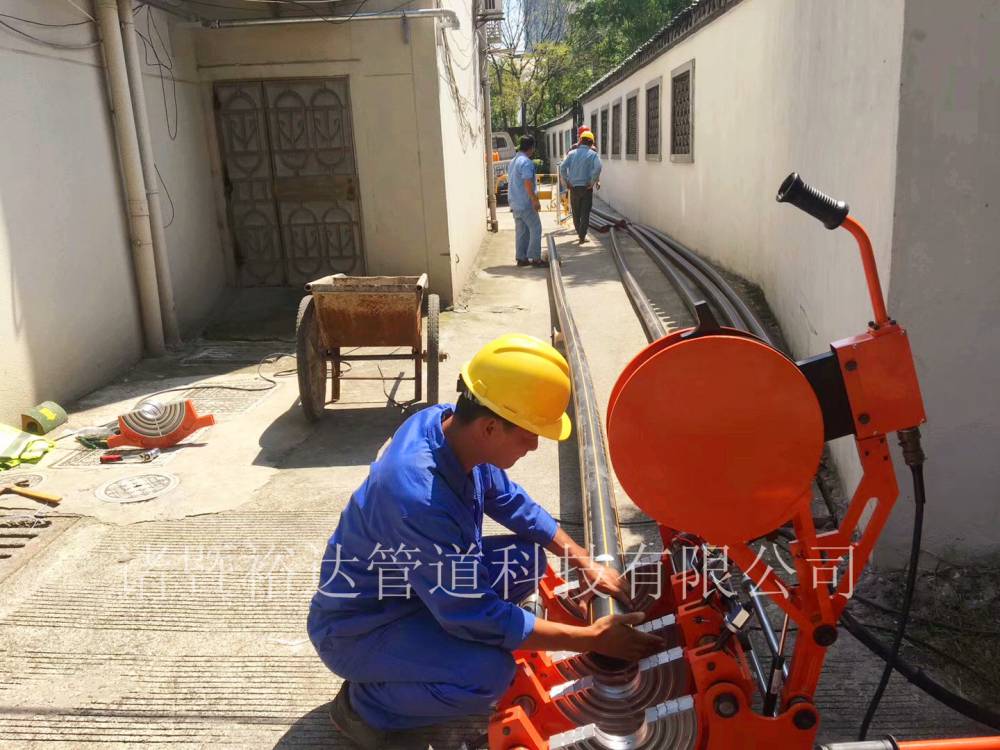 郑州pe燃气管全自动热熔机裕达通手动对接焊机电熔机pe管热熔机租赁