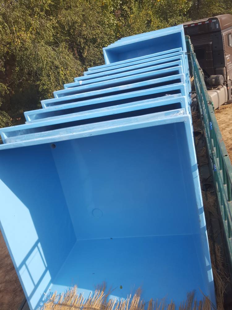 水产养殖玻璃钢鱼池 定做露天玻璃钢观赏鱼池 玻璃钢水产养殖槽 玻璃