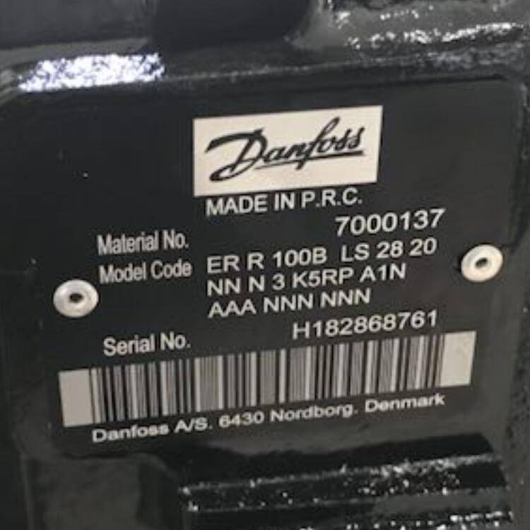 Danfoss//7000137ERR100BLS2820NNN3K5RPA1NAAANN