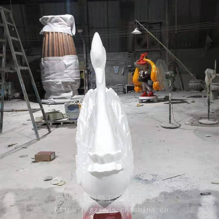 动物雕塑熊猫玻璃钢雕塑生产批发祥顺雕塑