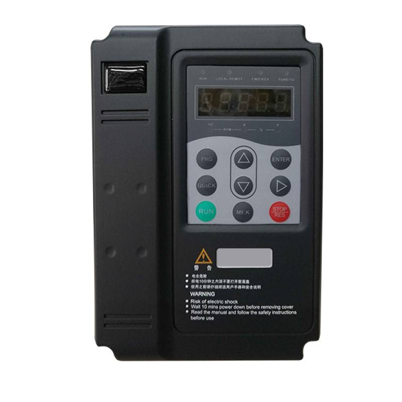 台达变频器三相380V2.2KW0.75KW1.5KW3.7KW5.5KW7.5KW0.4电机220