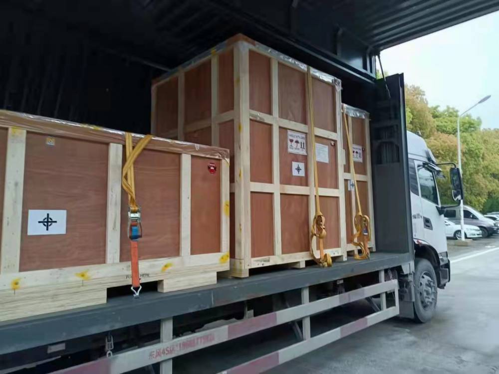 上海奉贤机器设备仓储配送升降尾板货车运输标准化服务