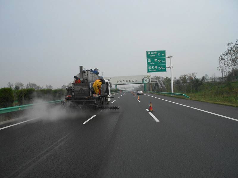 沈阳微表处国道微表处理快速路改性微表处加胶微表处