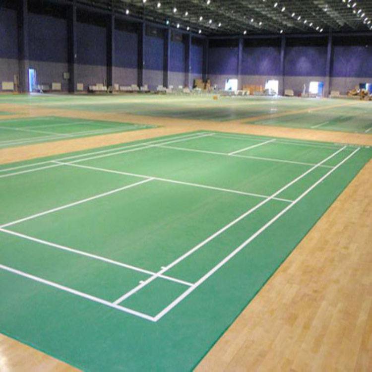 铜川热销篮球场地胶羽毛球场地胶垫批发价乒乓球pvc运动塑胶地板