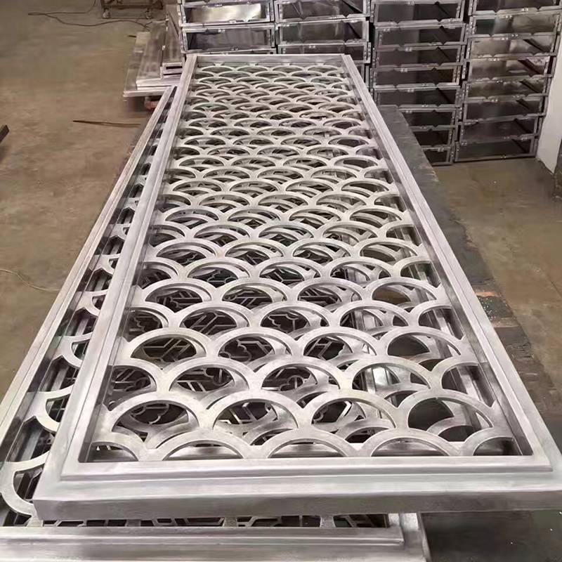 镂空穿孔铝单板订制造型镂空铝单板铝单板厂家
