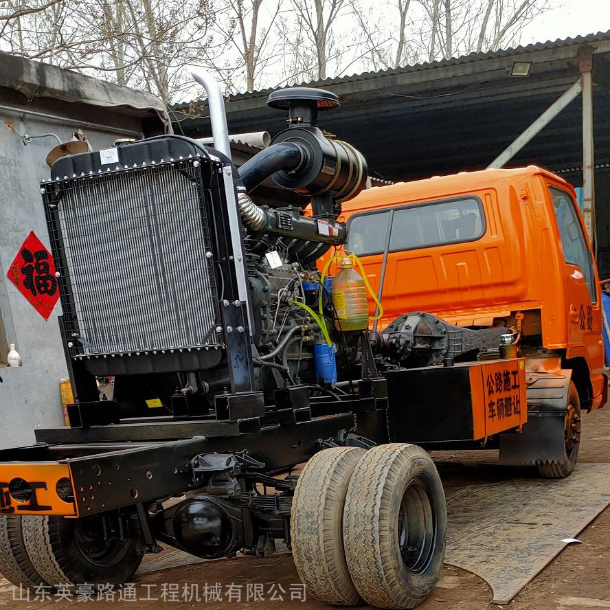 大型胶轮路沿石开沟机水稳路面打沟机制造公路切边机