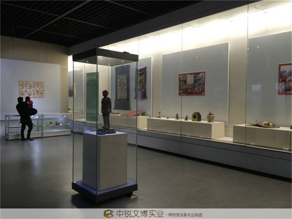 中锐文博实业**艺术展览馆展柜制作工厂民族特色沿墙柜定制