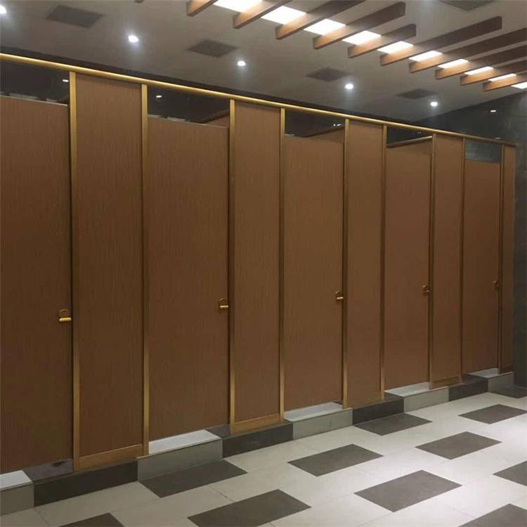 佛山洗手间隔断厂可将厕所空间组合设计