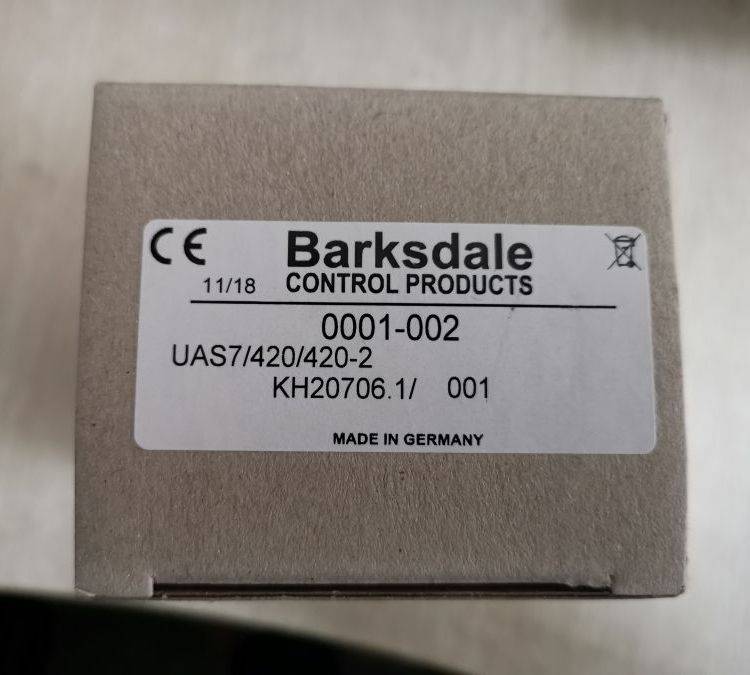 德国进口Barksdale巴士德数显温度开关UAS7 CU58-002 0001-002