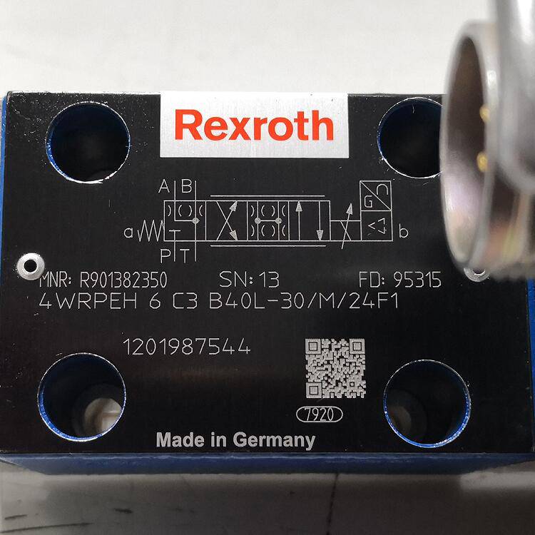 Rexroth//R9013823504WRPEH6C3B40L-3X/M/24F1//比