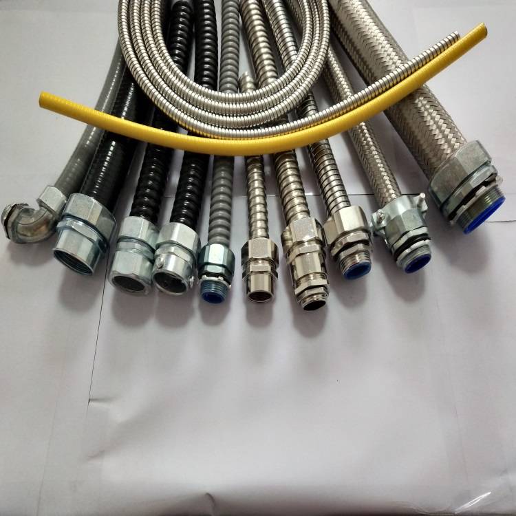 螺纹电缆管卡套不锈钢蛇皮电线管接头304钢管卡套式箱接头dn25