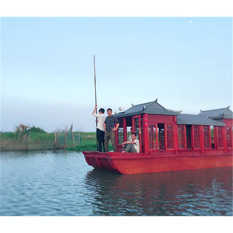 台儿庄运河湿地景区观光夜游的茶艺画舫船价格实惠
