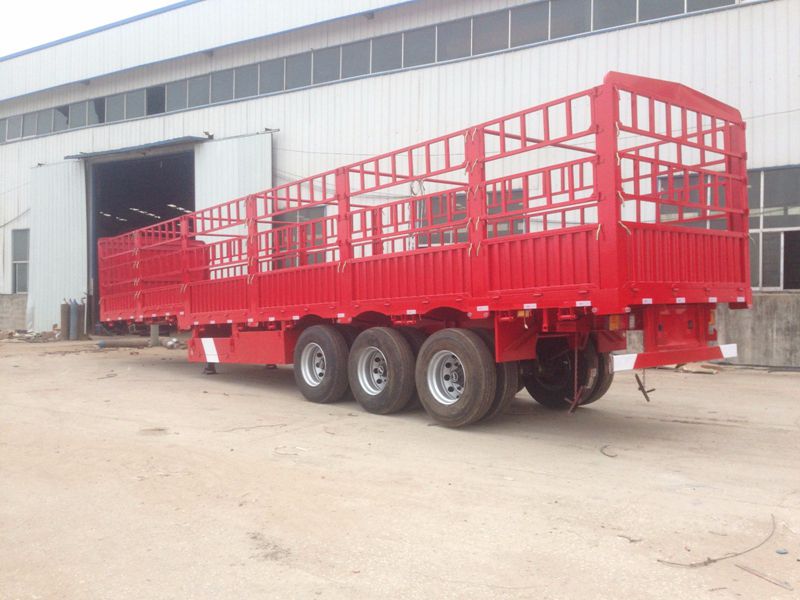 13米高低板仓栅车分期付款 高栏半挂车价格平板式牵引挂车
