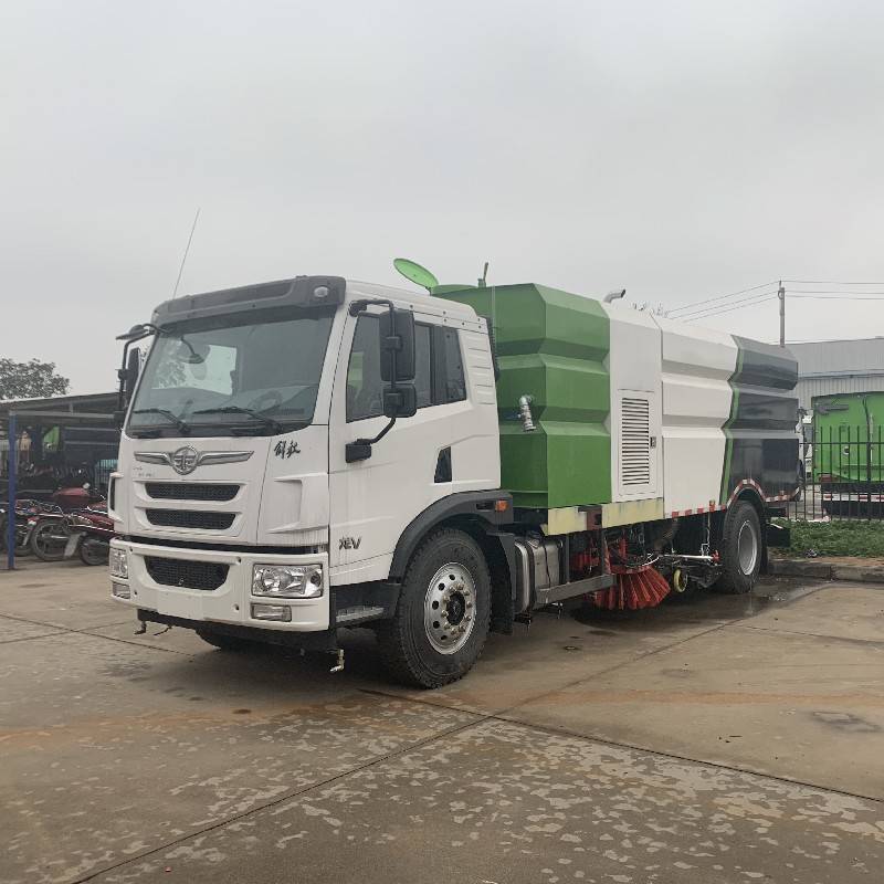 高压清洗城市道路洗扫车_环保国六洗扫车_解