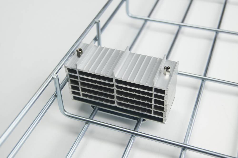 【铝合金固线器 钢塑固线器 塑料固线器 通信机房