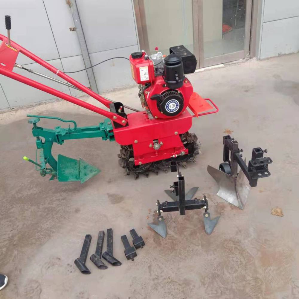 科博 小红牛 水冷八马力链轨微耕机 手摇启动柴油链轨中耕机