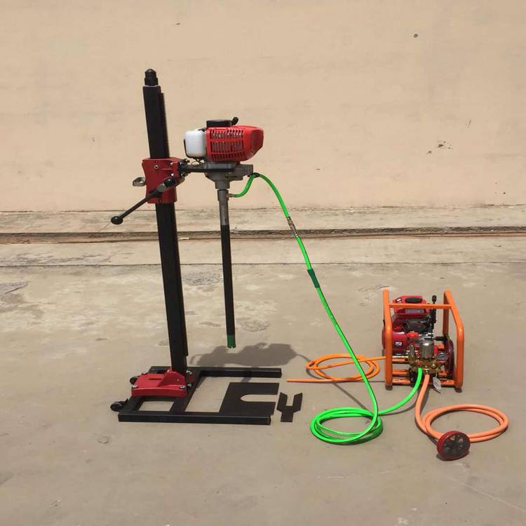 手持背包钻机 小型轻便钻探机 汽油机动力野外勘探里 可定制钻架