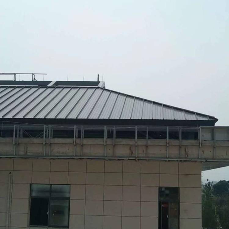 江西直立锁边屋面板09厚铝镁锰板金属压型瓦多亚现货供应