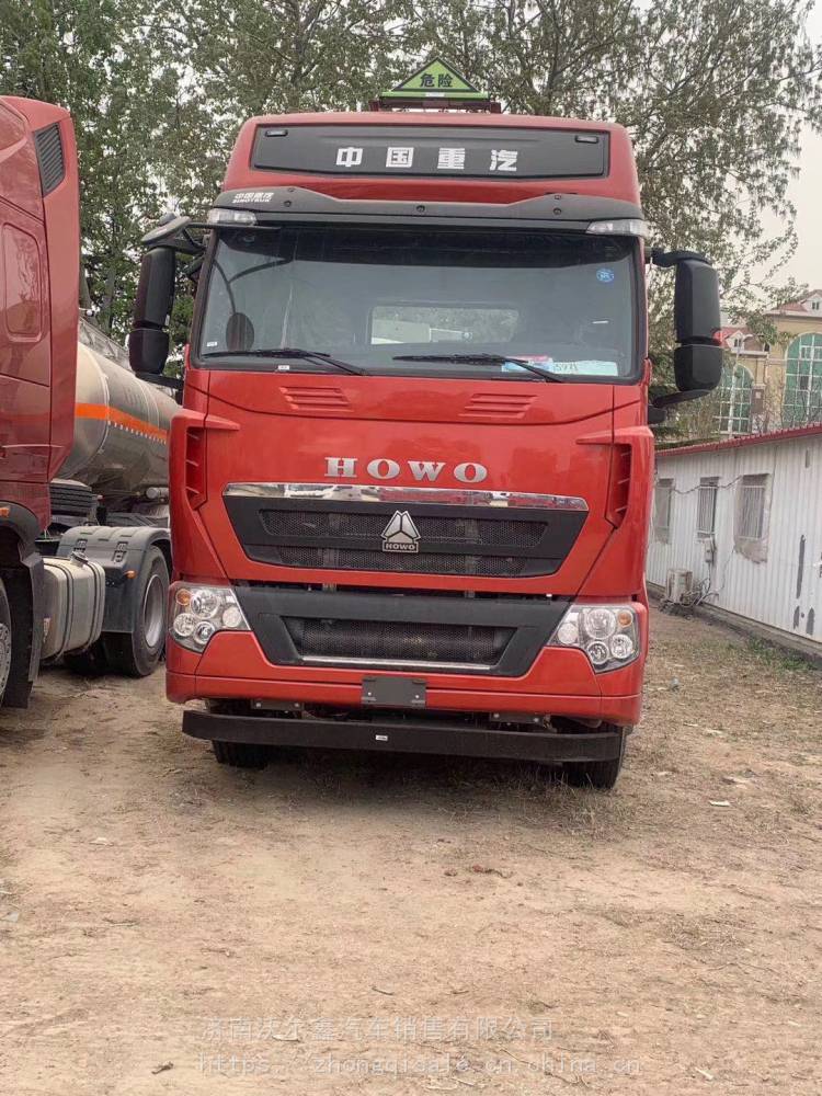 新款豪沃tx7牵引车430马力特卖