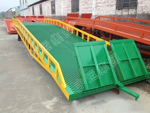 供应翻板式登车桥 中运翻板式登车桥