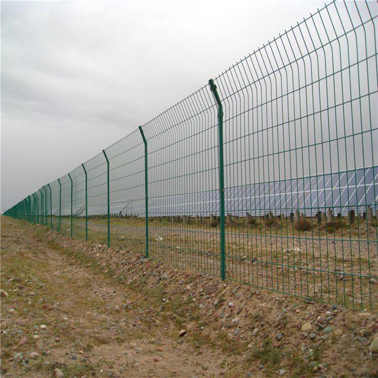双边丝高速公路隔离护栏网道路圈地绿化防护栏铁路护栏网