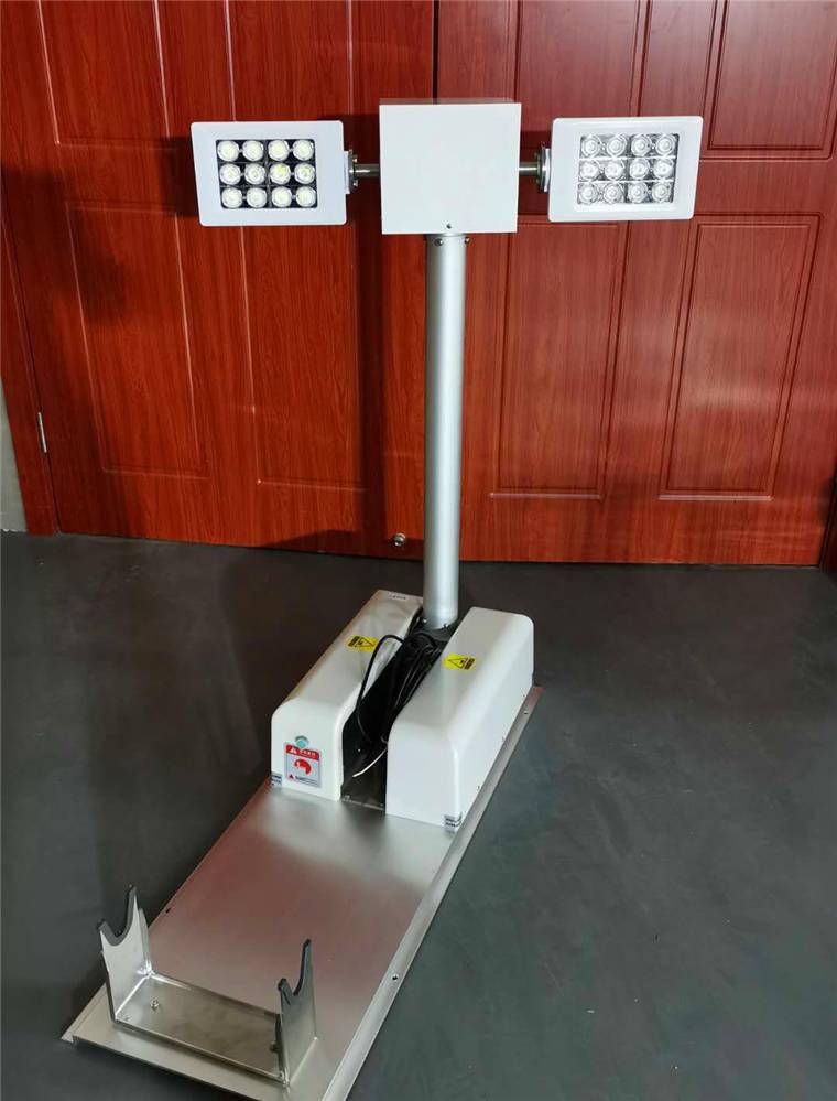 消防车升降灯河圣公司型号