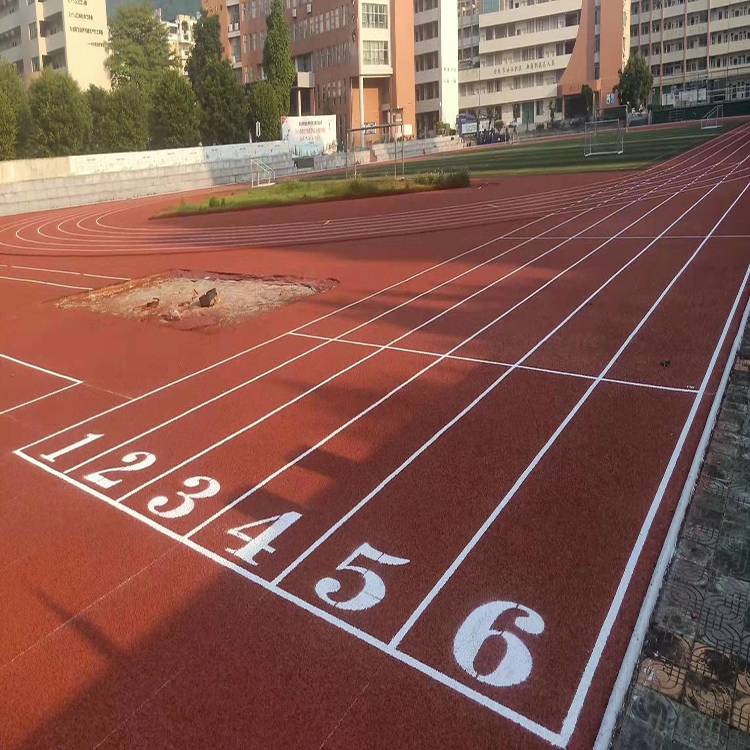 云浮塑胶跑道厂家 云浮塑胶跑道材料 透气性塑胶跑道价格