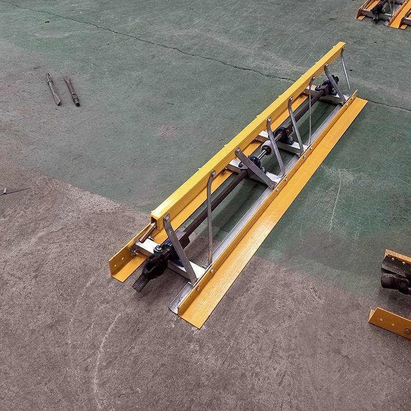 【框架式混凝土振动梁 厂家直销5米水泥振捣梁 汽油路面震动梁】图片