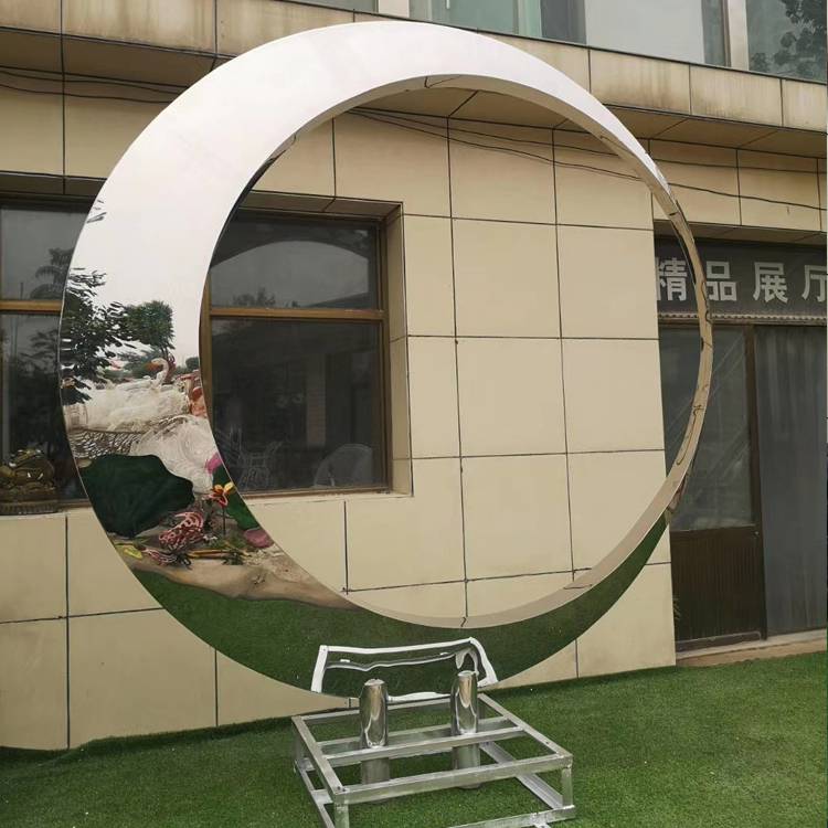 不锈钢创意镂空镜面景观月亮雕塑景观园林摆件