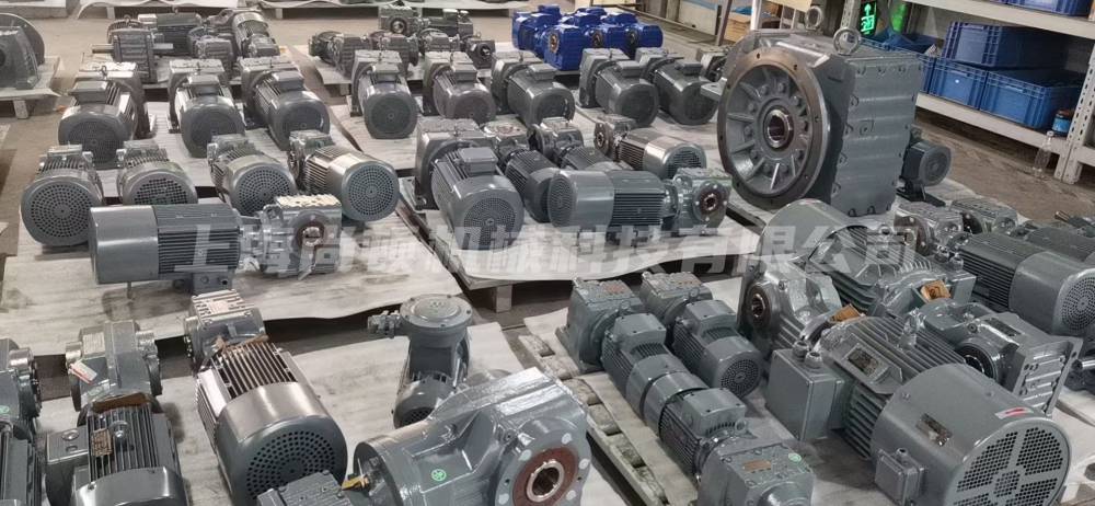 AB90-7-S2-P2齒輪減速機(jī)S77-NA39-YEJ55-AB錐齒輪減速機(jī)