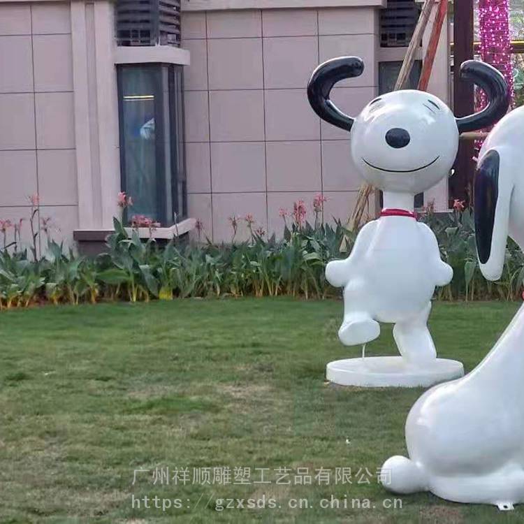 雪人与兔玻璃钢雕塑熊猫玻璃钢雕塑生产厂家祥顺雕塑