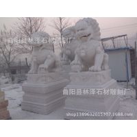 直销 大型汉白石狮子 石雕石狮子 现代石狮子 动物雕塑加工定做