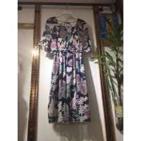 成都服装批发厂家直销女装库存正价连衣裙韩版外贸尾货连衣裙时尚女装特价裙子批发