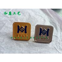哪里能做金属烤漆徽章?深圳和康工艺专业定制各类金属工艺徽章
